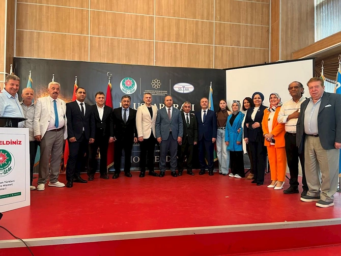 İstanbulda deportasiya qurbanları ilə bağlı mühüm konfrans keçirildi — FOTOLAR