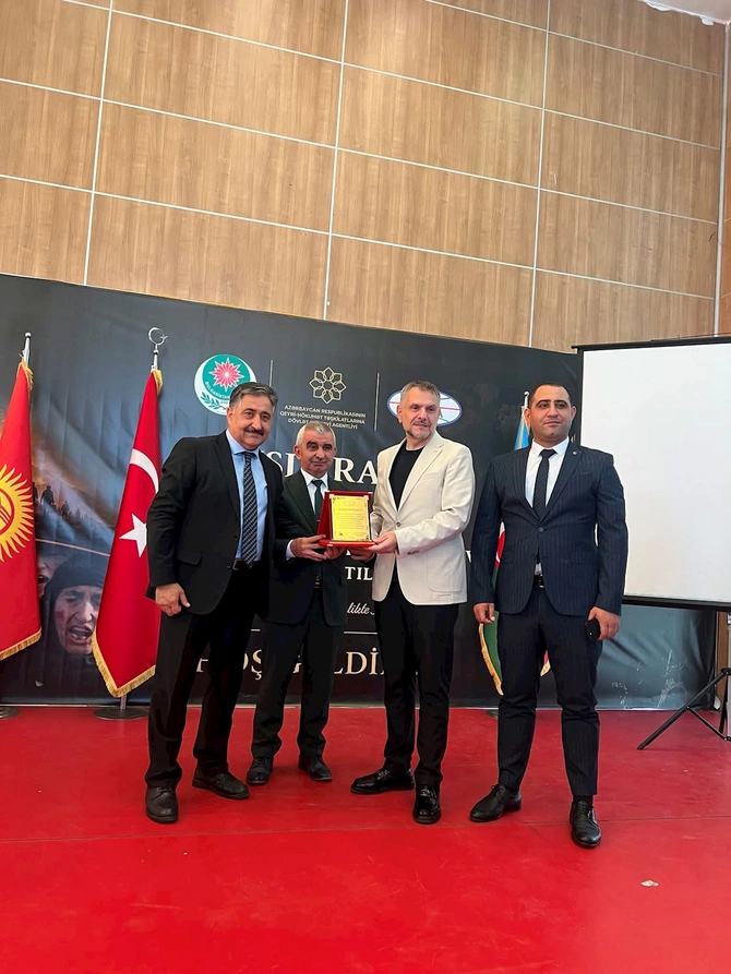 İstanbulda deportasiya qurbanları ilə bağlı mühüm konfrans keçirildi — FOTOLAR