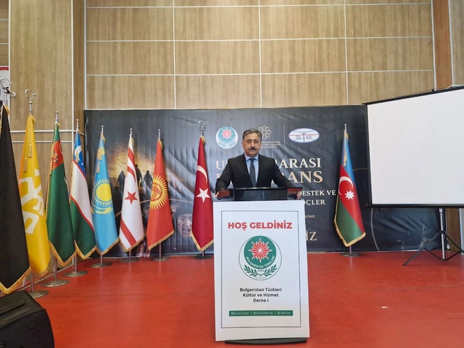 İstanbulda deportasiya qurbanları ilə bağlı mühüm konfrans keçirildi — FOTOLAR