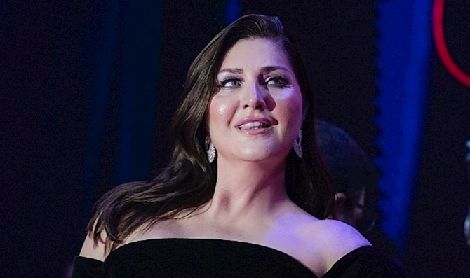 55 yaşlı Sibel Can ərə gedir — FOTO 55 yaşlı Sibel Can ərə gedir — FOTO