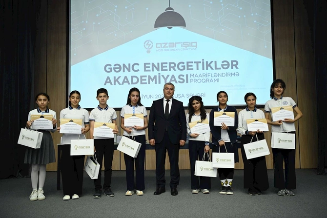 “Gənc Energetiklər Akademiyası” maarifləndirmə proqramına Şuşa və Xankəndi məktəbliləri də qoşulub — VİDEO/FOTOLAR