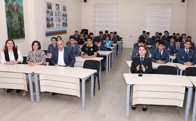 “Qala Sığorta” Gömrük Akademiyasında maarifləndirmə aparıb — FOTOLAR