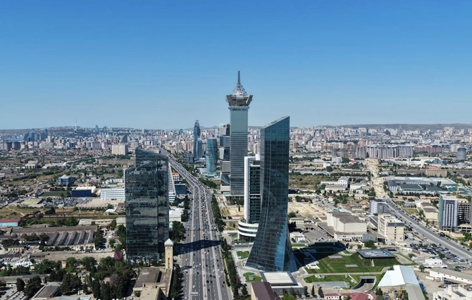 İlham Əliyev Mərkəzi Bankın yeni binasının açılışında iştirak edib — FOTOLAR