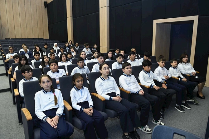 “Gənc Energetiklər Akademiyası” maarifləndirmə proqramına Şuşa və Xankəndi məktəbliləri də qoşulub — VİDEO/FOTOLAR