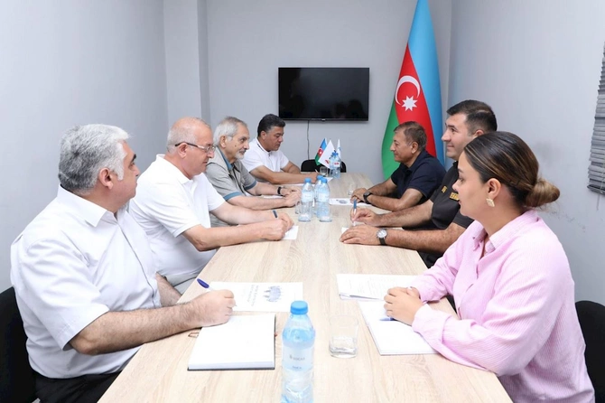 Azəriqaz yanında İctimai Şuranın Fəaliyyət Planı təsdiqləndi — FOTOLAR Azəriqaz yanında İctimai Şuranın Fəaliyyət Planı təsdiqləndi — FOTOLAR
