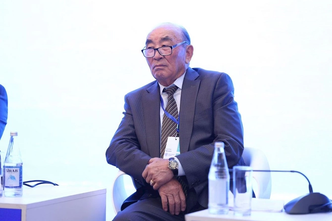 Türk Dünyası Həftəsi: BDU-da beynəlxalq konfrans keçirildi — FOTOLAR