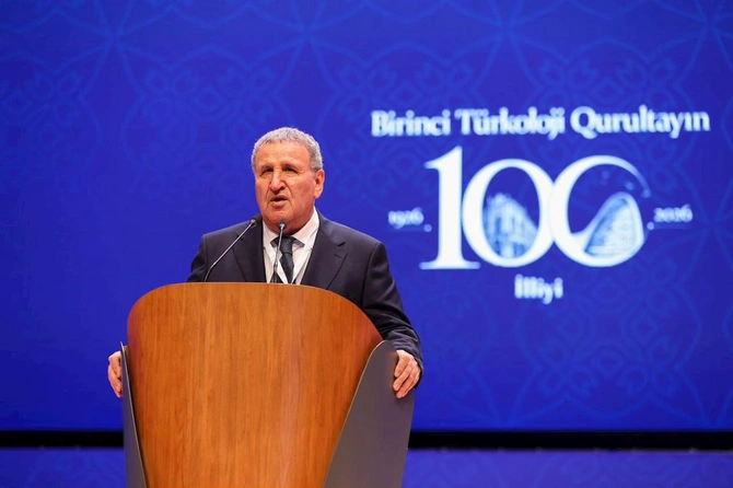 Türk Dünyası Həftəsində türk əməkdaşlıq təşkilatlarının fəaliyyəti müzakirə olundu — FOTOLAR