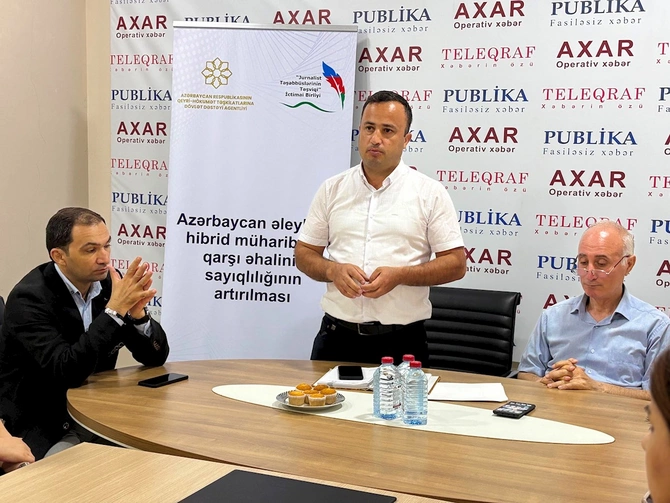 “Azərbaycan əleyhinə hibrid təhdidlərə qarşı əhalinin sayıqlığının artırılması” mövzusunda ictimai müzakirə keçirilib — FOTOLAR “Azərbaycan əleyhinə hibrid təhdidlərə qarşı əhalinin sayıqlığının artırılması” mövzusunda ictimai müzakirə keçirilib — FOTOLAR