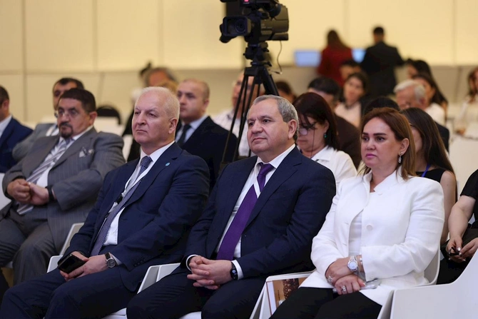 Türk Dünyası Həftəsi: BDU-da beynəlxalq konfrans keçirildi — FOTOLAR