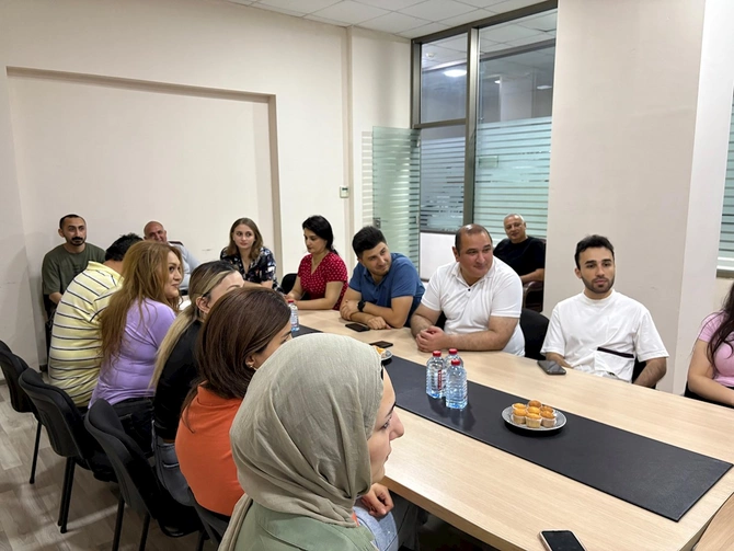“Azərbaycan əleyhinə hibrid təhdidlərə qarşı əhalinin sayıqlığının artırılması” mövzusunda ictimai müzakirə keçirilib — FOTOLAR “Azərbaycan əleyhinə hibrid təhdidlərə qarşı əhalinin sayıqlığının artırılması” mövzusunda ictimai müzakirə keçirilib — FOTOLAR