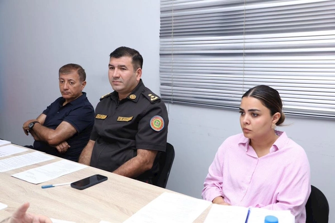 Azəriqaz yanında İctimai Şuranın Fəaliyyət Planı təsdiqləndi — FOTOLAR Azəriqaz yanında İctimai Şuranın Fəaliyyət Planı təsdiqləndi — FOTOLAR