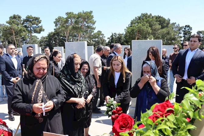 Azər Türk Bankın şəhid əməkdaşının xatirəsi anılıb — FOTOLAR