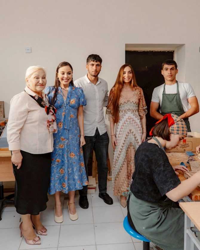 Leyla və Arzu Əliyevalar internat tipli ümumtəhsil məktəbində — FOTOLAR