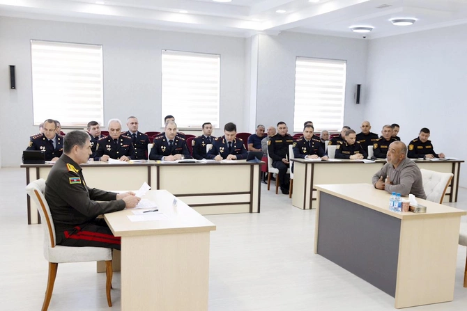 Vilayət Eyvazov rəislərə tapşırıqlar verdi — FOTOLAR
