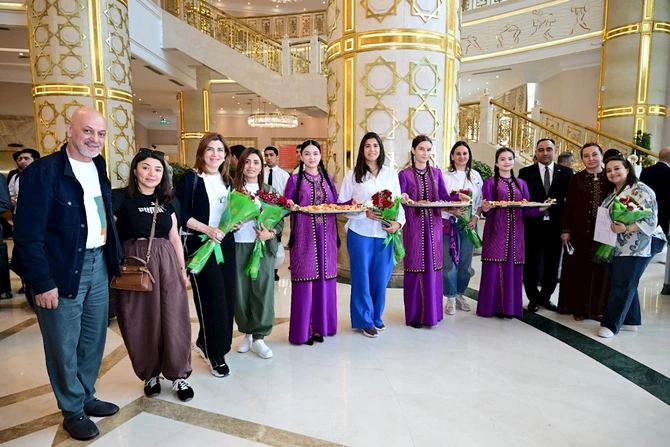 Aşqabadda Azərbaycan Mədəniyyəti Günləri başlayır — FOTOLAR