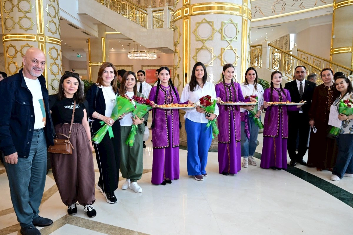 Aşqabadda Azərbaycan Mədəniyyəti Günləri başlayır — FOTOLAR