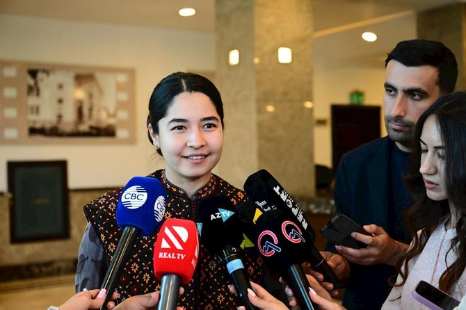 Türkmənistanda Azərbaycan Mədəniyyəti Günləri Tağıyev: Neft bədii filminin nümayişi ilə başladı — FOTOLAR