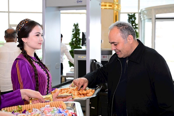 Aşqabadda Azərbaycan Mədəniyyəti Günləri başlayır — FOTOLAR