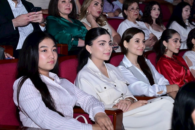 Azərbaycan Mədəniyyəti Günləri: Aşqabadda qala-konsert təşkil edilib — FOTOLAR