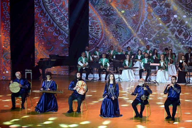 Azərbaycan Mədəniyyəti Günləri: Aşqabadda qala-konsert təşkil edilib — FOTOLAR