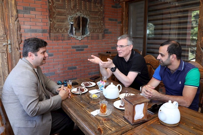 Azəriqaz uşaqları sevindirdi — FOTOLAR Azəriqaz uşaqları sevindirdi — FOTOLAR