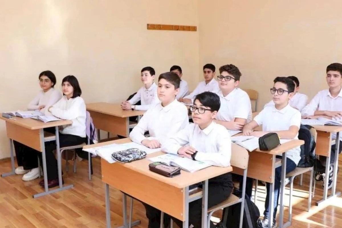 Sabahdan lisey və gimnaziyalara qəbul başlayır