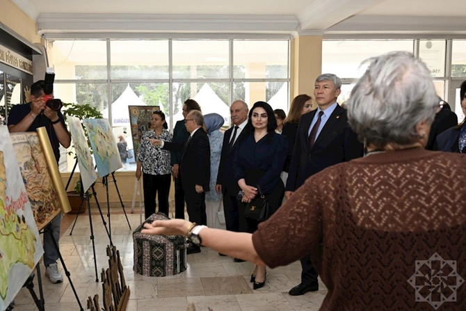“Türk dünyasına səyahət” - Türk xalqlarının irsi, ortaq mənəvi dəyərləri və qardaşlıq əlaqələri təbliğ olunur— FOTOLAR
