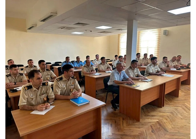 Bakıda NATO-nun təlim kursu keçirilir — FOTOLAR Bakıda NATO-nun təlim kursu keçirilir — FOTOLAR