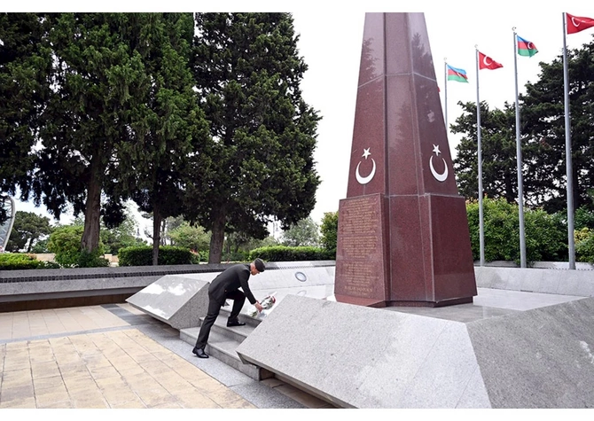 Türkiyənin Milli Müdafiə Universitetinin nümayəndə heyəti Azərbaycanda səfərdədir — FOTOLAR