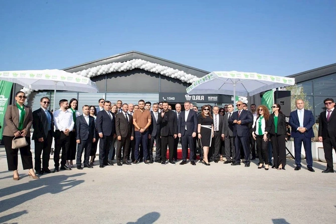“Qala Sığorta” və “Qala Həyat”ın “Sea Breeze Resort”da yeni ofisi açıldı — FOTOLAR “Qala Sığorta” və “Qala Həyat”ın “Sea Breeze Resort”da yeni ofisi açıldı — FOTOLAR