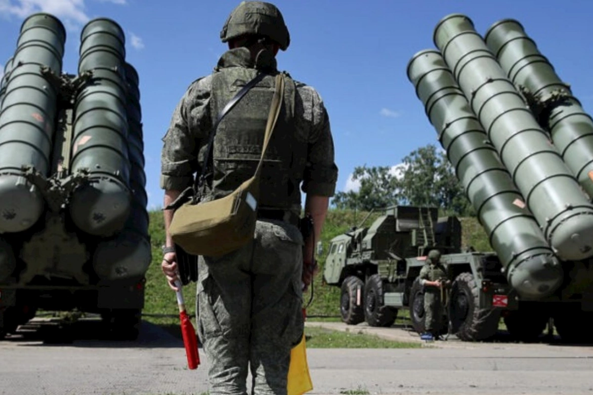 Türkiyə Rusiya istehsalı olan S-400-ləri üçüncü ölkəyə satıb?
