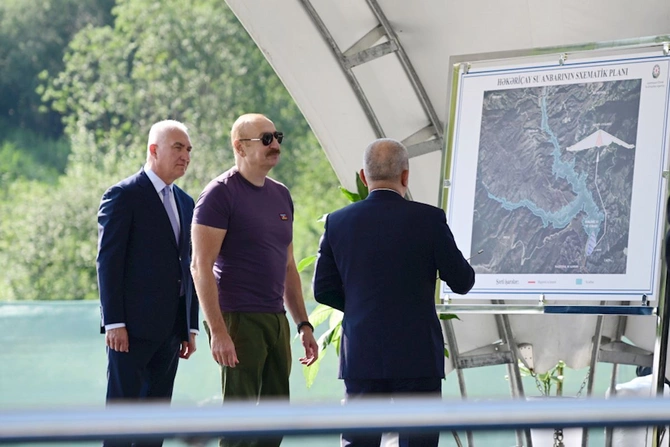 İlham Əliyev “Həkəriçay” su anbarının təməlini qoyub — FOTOLAR