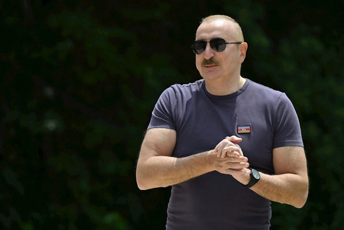 Prezident “Yasəmən” hotelinin yeni korpusları ilə tanış olub — FOTOLAR