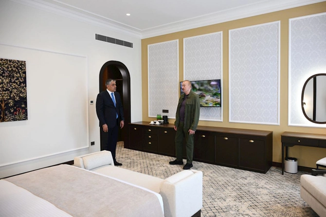 İlham Əliyev Xankəndi hotelinin açılışında — FOTOLAR İlham Əliyev Xankəndi hotelinin açılışında — FOTOLAR