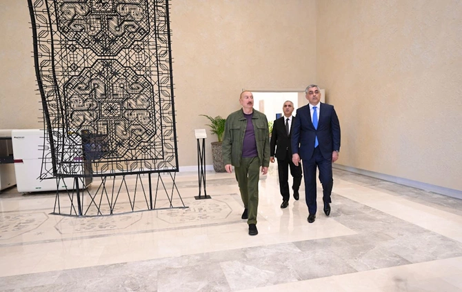 İlham Əliyev Xankəndi hotelinin açılışında — FOTOLAR İlham Əliyev Xankəndi hotelinin açılışında — FOTOLAR