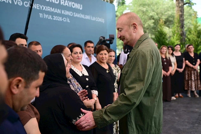 Prezident Xocavəndin Quzeyxırman kəndində olub — FOTOLAR Prezident Xocavəndin Quzeyxırman kəndində olub — FOTOLAR