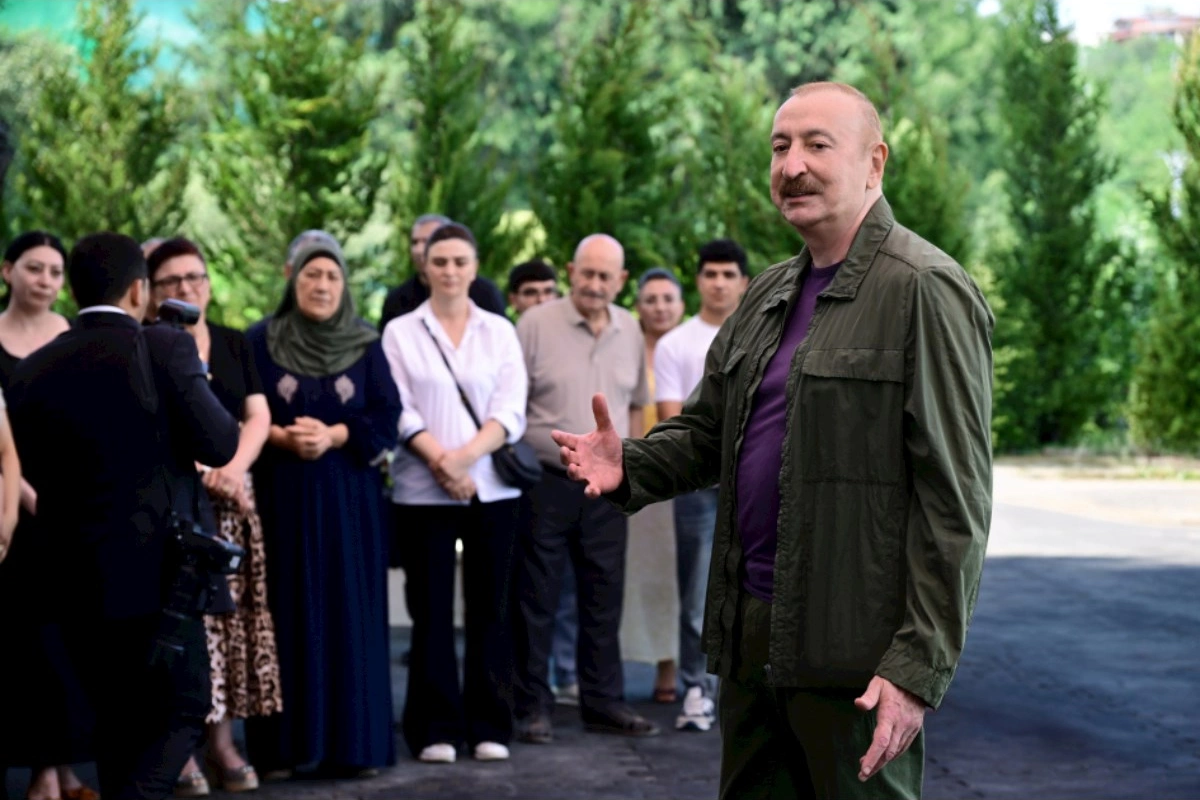 Prezident Xocavəndin Quzeyxırman kəndində olub — FOTOLAR