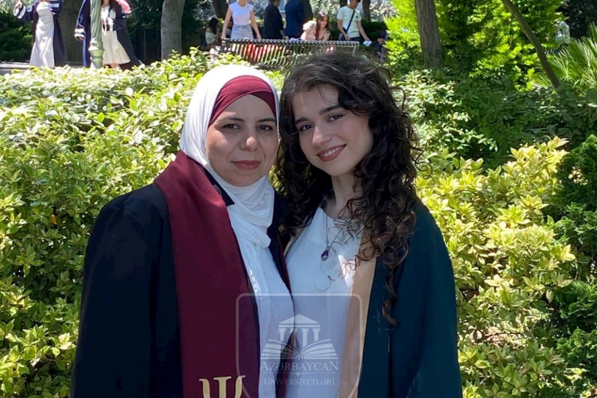 Ana-bala birlikdə məzun oldu