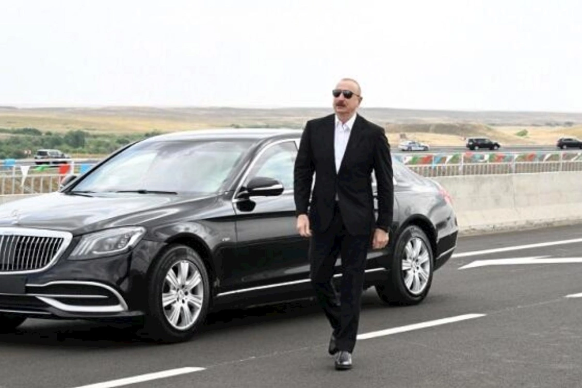 Belə avtomobillə heç yerə getmərəm — Prezident