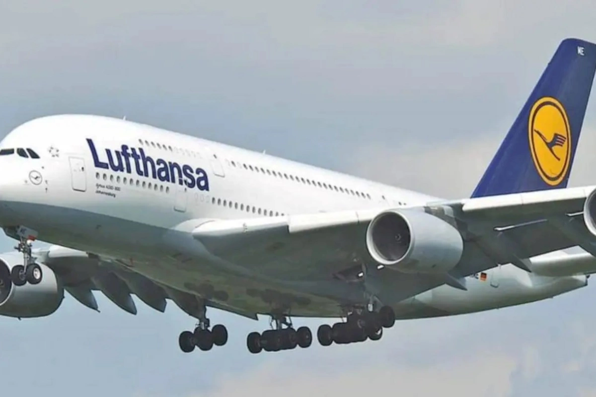 Lufthansa hava yollarından Azərbaycana qarşı təxribat — FOTOFAKT