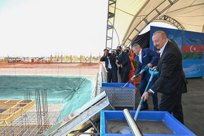 Azərbaycan və Slovakiya prezidentləri Ağdamın Baş Qərvənd kəndində görülən işlərlə tanış olublar — FOTOLAR Azərbaycan və Slovakiya prezidentləri Ağdamın Baş Qərvənd kəndində görülən işlərlə tanış olublar — FOTOLAR