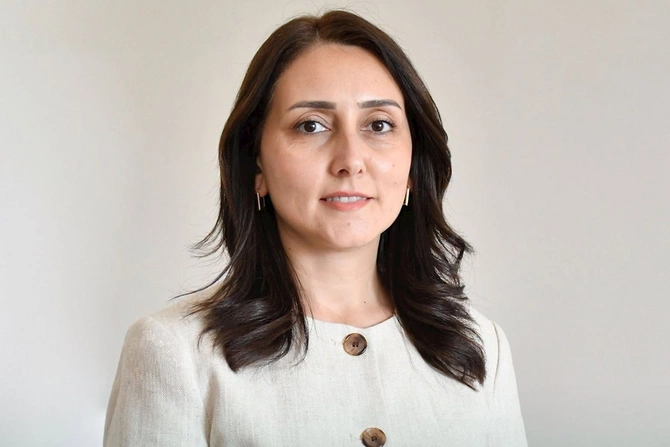 Rektor bu xanımı şöbə müdiri təyin etdi — FOTO