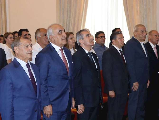 Yeni Azərbaycan Partiyası Səbail rayon təşkilatı və M.F. Axundov adına Azərbaycan Milli Kitabxanasının birgə təşkilatçılığı ilə tədbir keçirilib — FOTOLAR