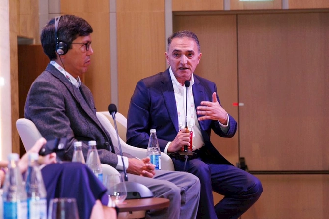 4-cü Şuşa Qlobal Media Forumu çərçivəsində “Radio sənayesinin inkişafı üçün uğurlu həllər: AI və yeni formatlar” mövzusunda paralel tədbir keçirilib — FOTOLAR