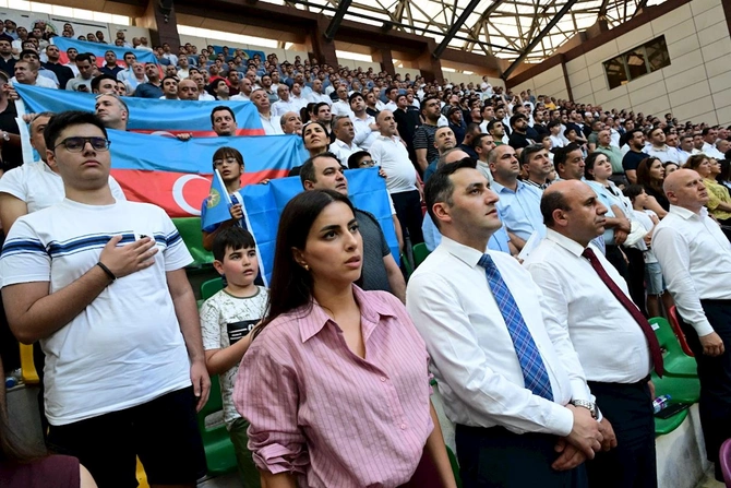 AHİK-in təşkilatçılığı ilə keçirilən minifutbol turniri başa çatıb — FOTOLAR