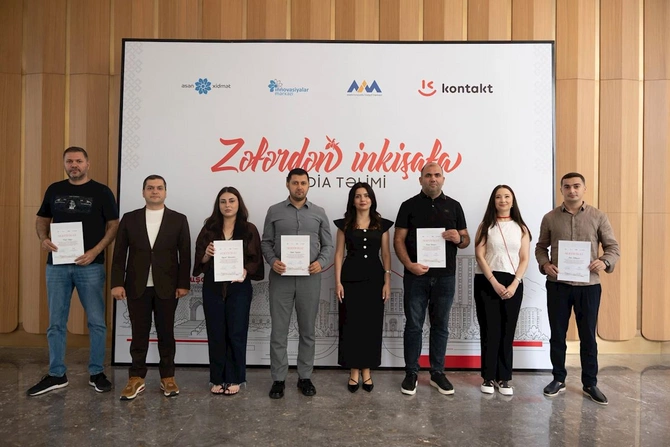 ASAN Xidmət və Kontaktın birgə təşkilatçılığı ilə Şuşada jurnalistlər üçün təlim keçirildi — FOTOLAR