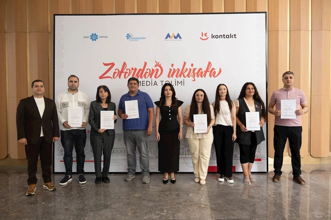 ASAN Xidmət və Kontaktın birgə təşkilatçılığı ilə Şuşada jurnalistlər üçün təlim keçirildi — FOTOLAR
