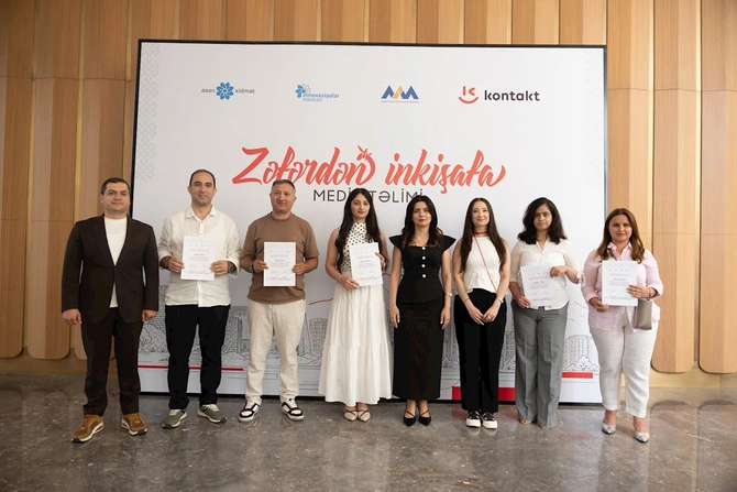 ASAN Xidmət və Kontaktın birgə təşkilatçılığı ilə Şuşada jurnalistlər üçün təlim keçirildi — FOTOLAR