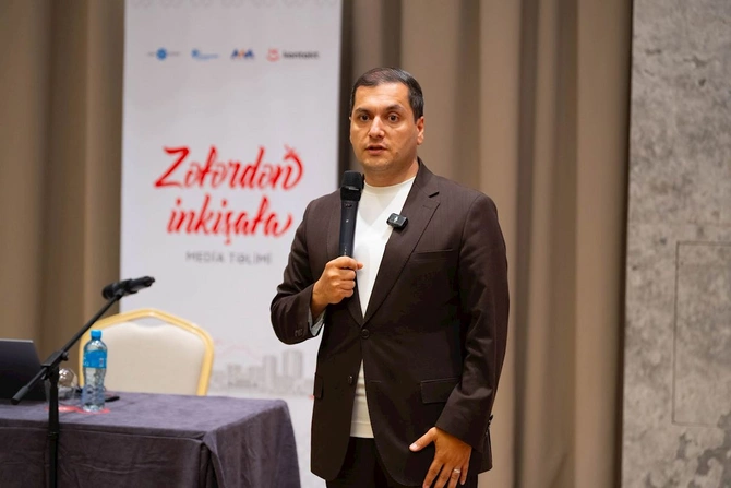 ASAN Xidmət və Kontaktın birgə təşkilatçılığı ilə Şuşada jurnalistlər üçün təlim keçirildi — FOTOLAR