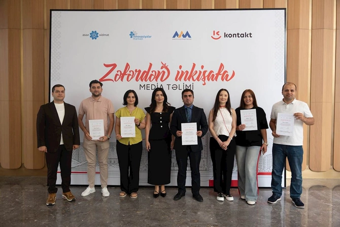 ASAN Xidmət və Kontaktın birgə təşkilatçılığı ilə Şuşada jurnalistlər üçün təlim keçirildi — FOTOLAR